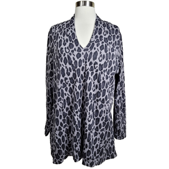 Chico's Tops - Chico's Women Gray Black Three Quarter Sleeve Animal Print Top Pima Cotton Sz 16